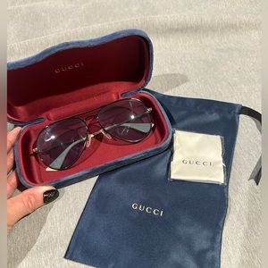 Like new barely worn